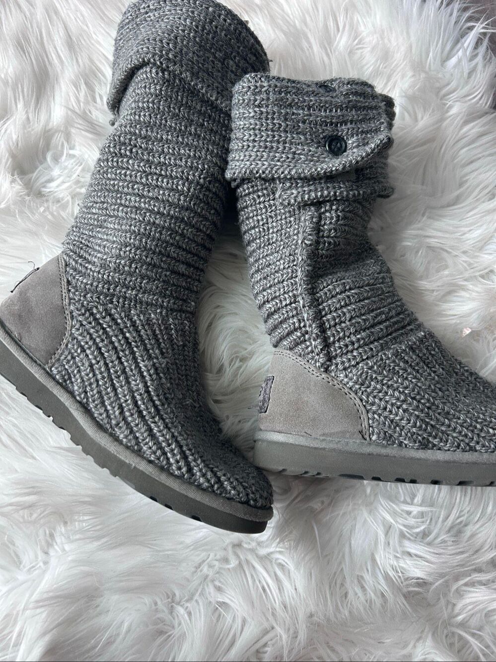 UGG Australia Women Classic Cardy Knit Boots Size 5 Gray